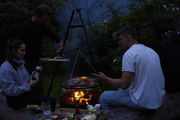 Hoiz Alm Grillen Sommer Garten